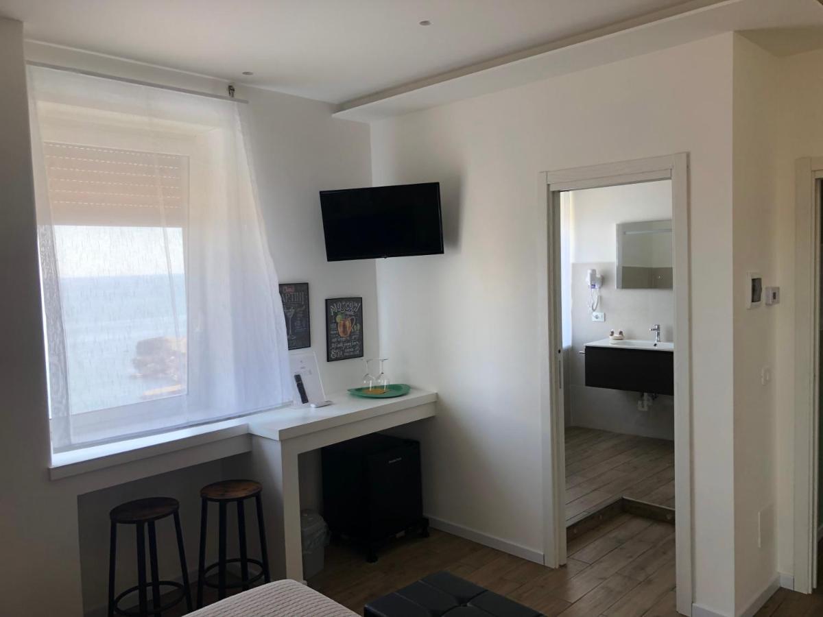 Seascape Rooms Катанія Екстер'єр фото