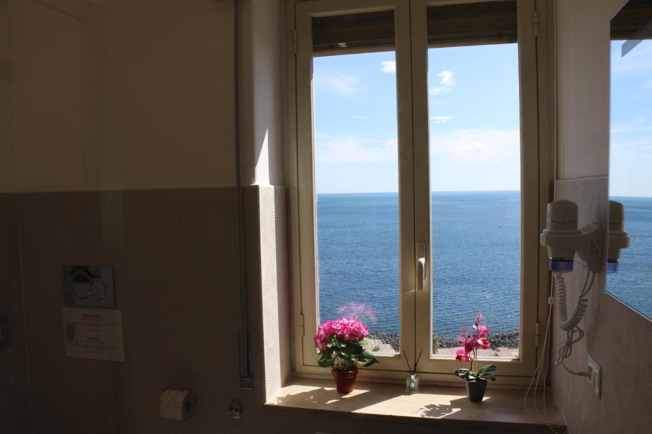 Seascape Rooms Катанія Екстер'єр фото